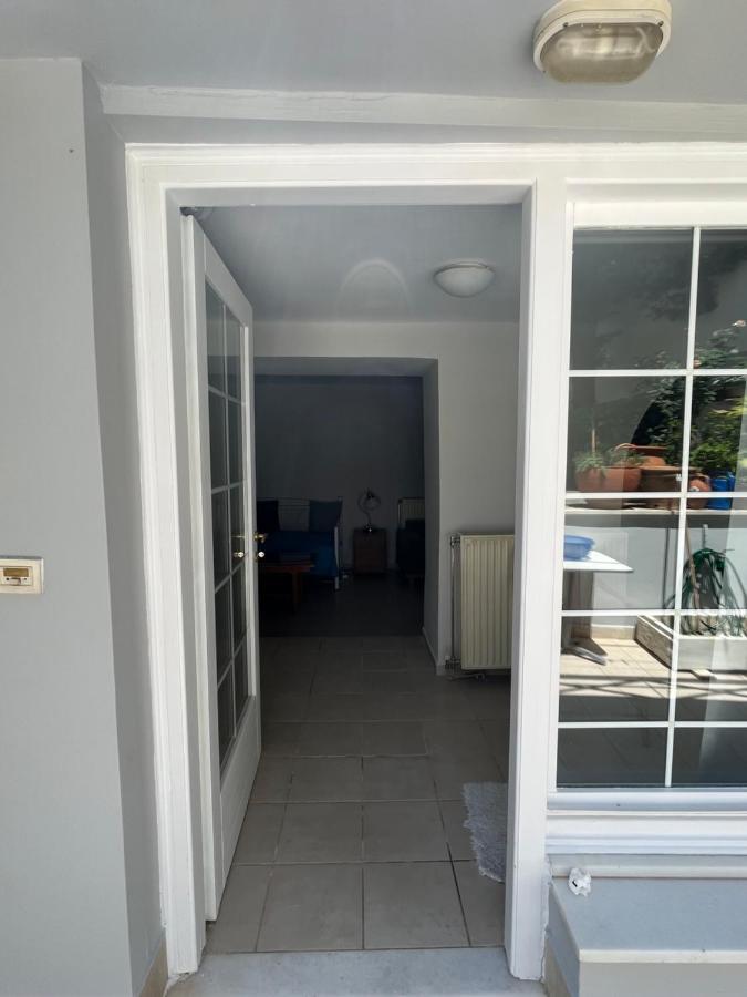 Errika's Near Athens Airport *